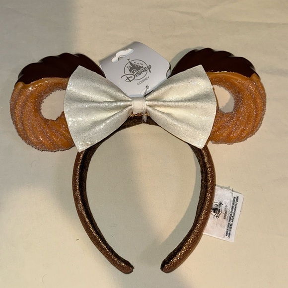 DISNEY PARKS EXCLUSIVE—2024 GLITTERY FROSTED GLAZED CHOCOLATEDONUT EARS w BOW